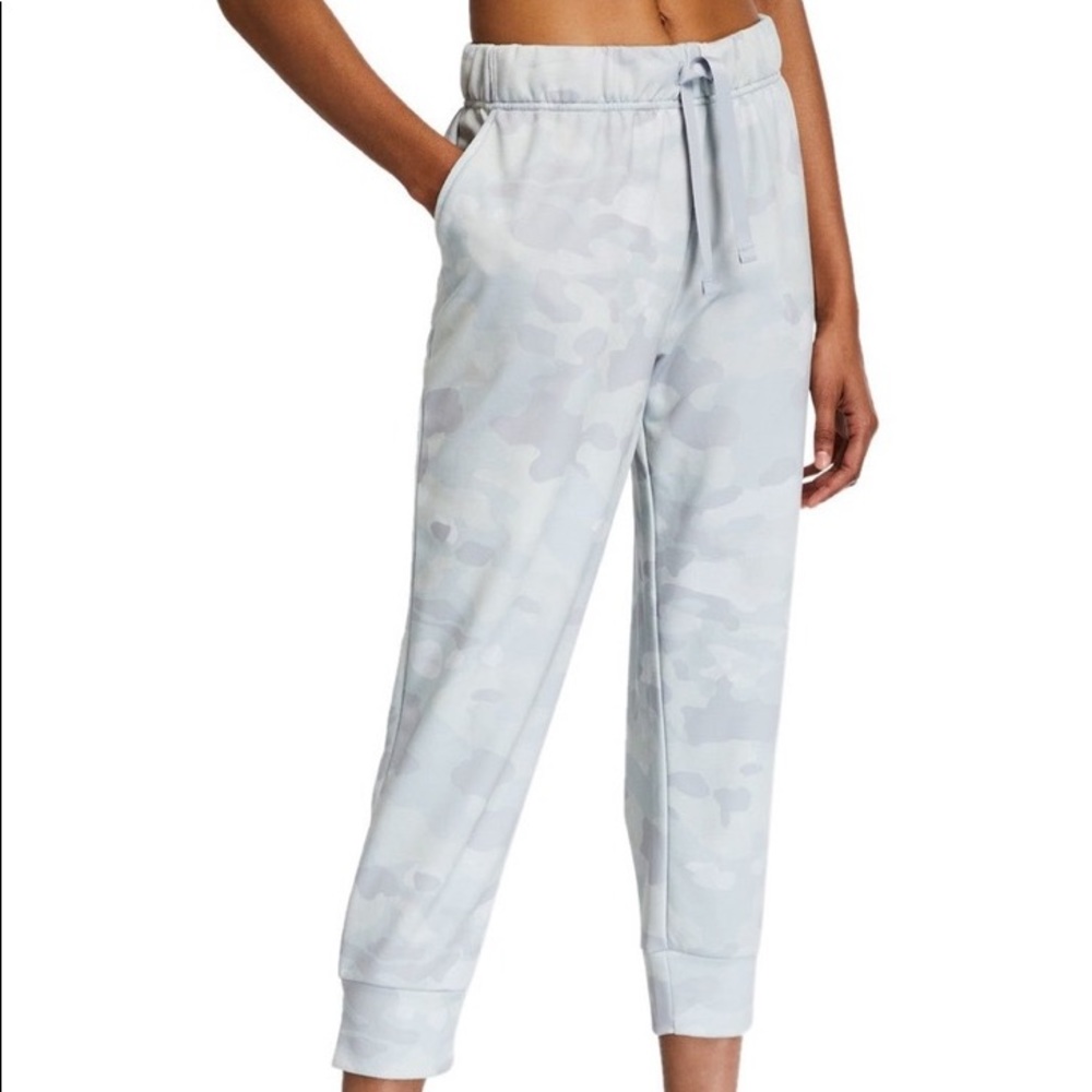 Nike One Icon Clash Joggers